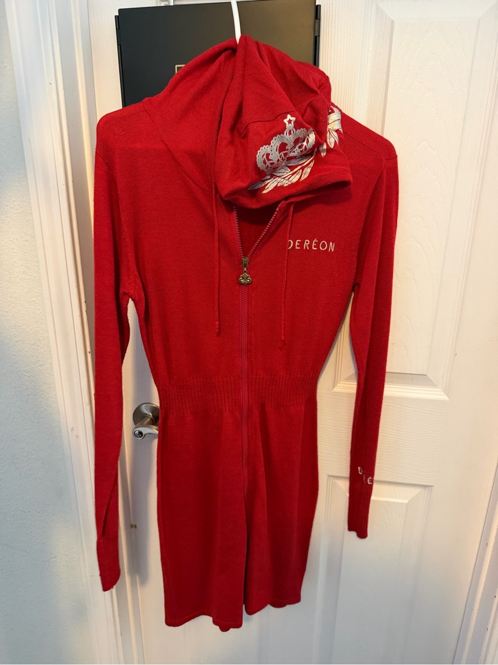 Dereon Red Hooded Zip-Front Long Sleeve Dress